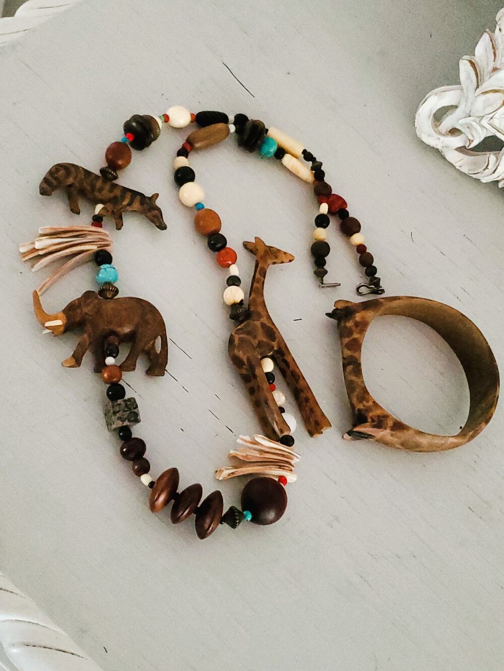 African Tribal Wood Animal Necklace and Bracelet Set